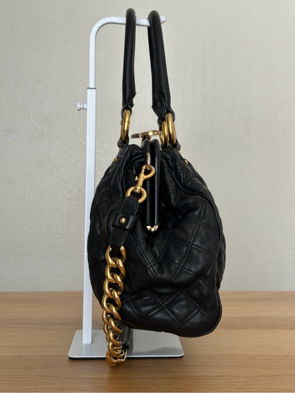Marc Jacobs Stam Black Quilted Leather Kisslock Chain Shoulder Bag - Picture 5 of 12